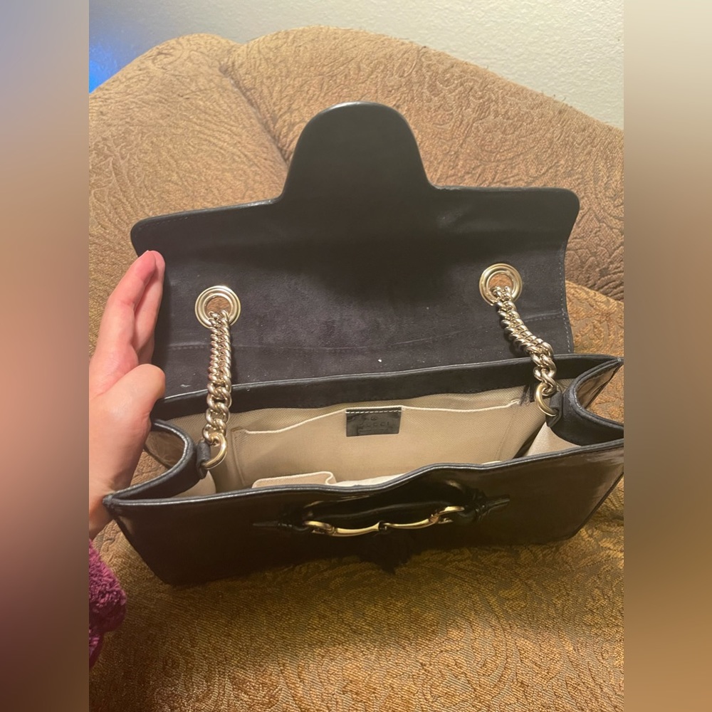 SOLD Gucci Black Patent Leather Shoulder Bag - Picture 5 of 13